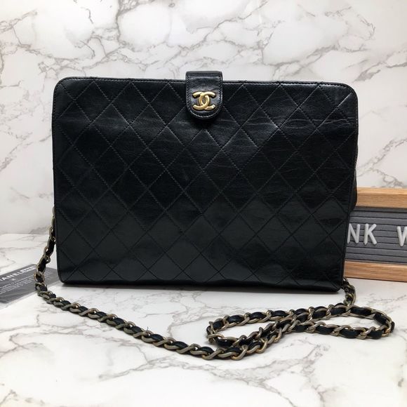 SOLD ✅ CHANEL Vintage CC Quilted Classic Single Flap Bag in Black Lambskin - Picture 10 of 13